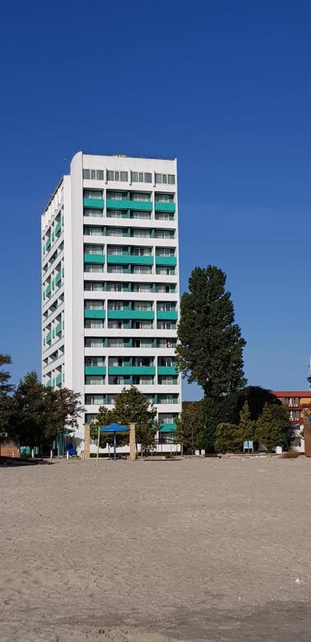 מאמאיה Hotel Riviera מראה חיצוני תמונה