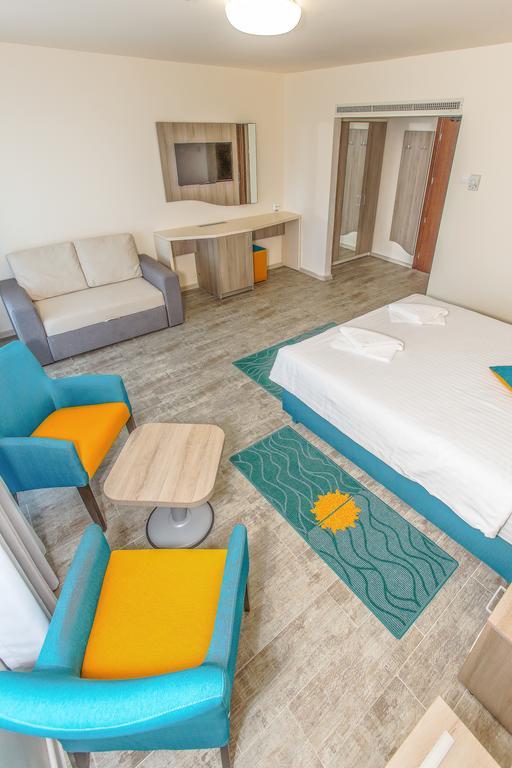 מאמאיה Hotel Riviera חדר תמונה