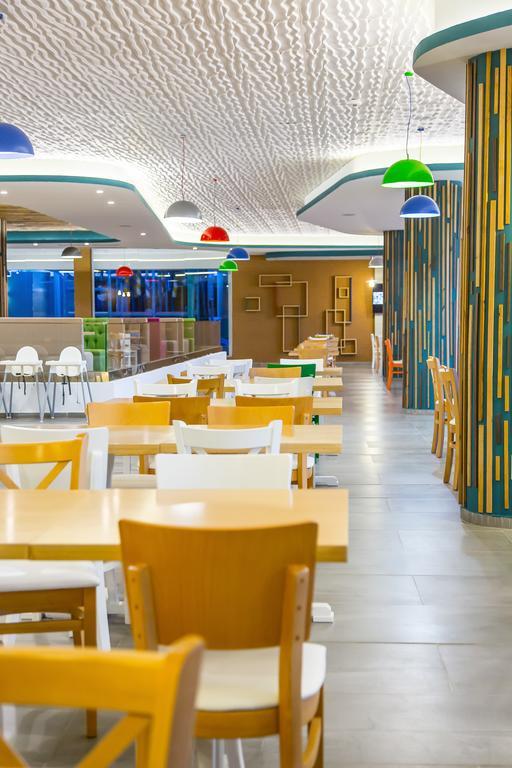 מאמאיה Hotel Riviera מראה חיצוני תמונה
