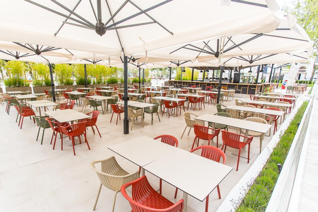מאמאיה Hotel Riviera מראה חיצוני תמונה